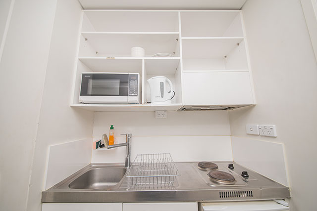 Columbia Student Accommodation : Kitchenette.